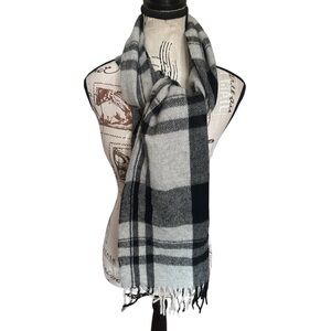Italian Wool Plaid Scarf Gray Black Classic Minimal Winter Rectangle Made Italy